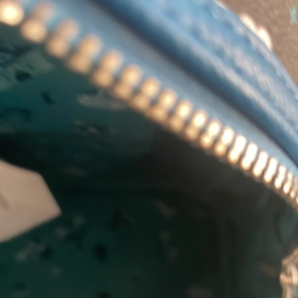 - Disney parks lounge fly play in the park mini - Picture 3 of 5